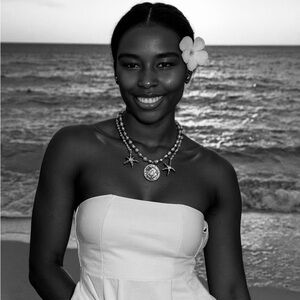 Meet your Posher, Beldomisa